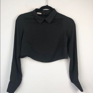 Brandy Melville cropped blouse black collar shirt